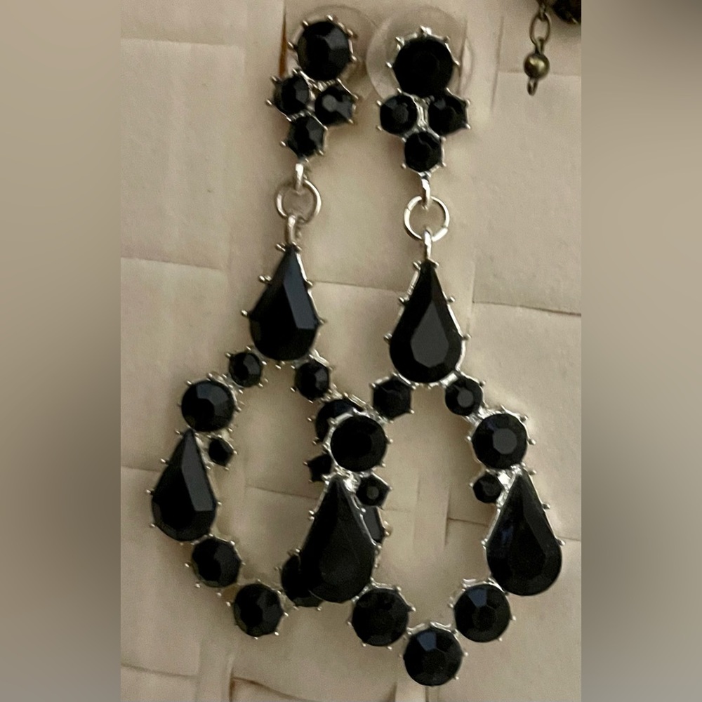 Black Stone Dangle Earrings